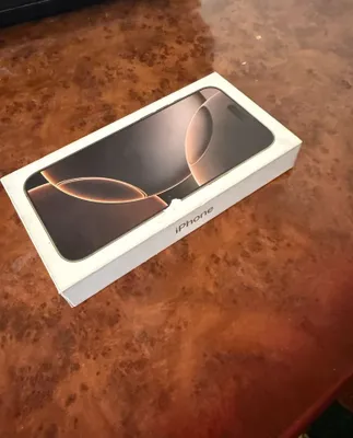iPhone 16 Pro Max 1