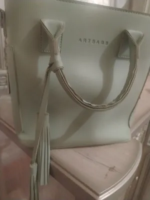 "ARTBAGS фисташковая женская сумка" 1