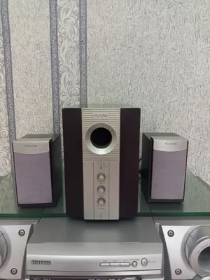 Продам 2 microlab- m-800 .(М555) 1