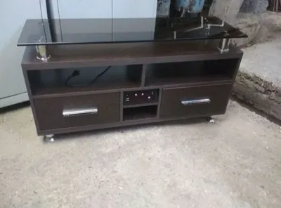 TV va audio tizimi uchun taglik