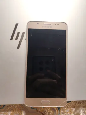 Samsung Galaxy J5 2016 1