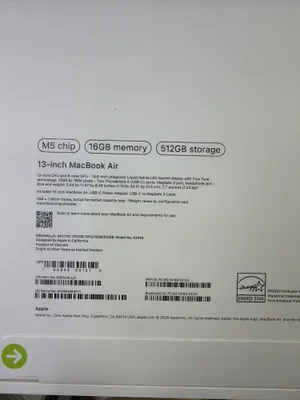 Macbook Air 13 16/512 M5