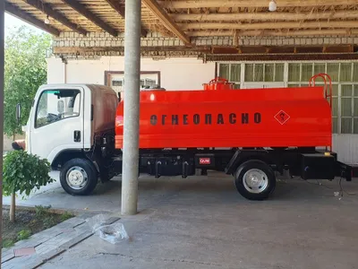 Топливозаправщик Isuzu, специальная цистерна Isuzu 1