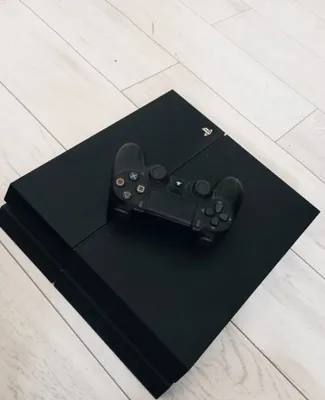PlayStation 4 PS4 sotiladi 1