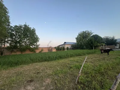 Срочно ер участка сотилади 10 1