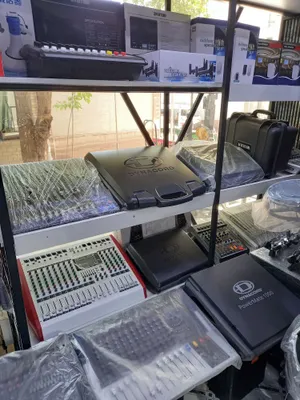 Микшеры DYNACORD YAMAHA BEHRINGER колонки усилители радиомикрофоны. 1