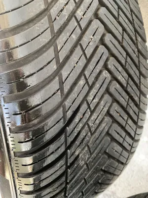 Charmhoo ecoplus 4s yumshoq balon 235/55 R19 b/u srochna kelishiladi 1
