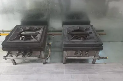 Продаётся газовая плита 1