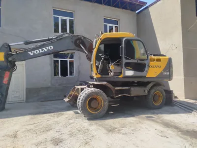 Экскаватор Volvo 130 1