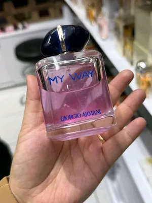 парфюм бренда. Armani My Way 1