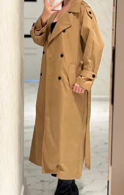 Karamel-bej rangdagi trench 3