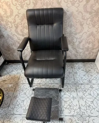 Продаётся новое кресло для салона 1
