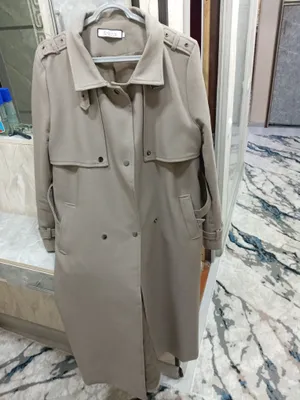 Плащ, осенняя цена — 350 тысяч 1