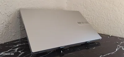 ASUS VivoBook noutbuki 1