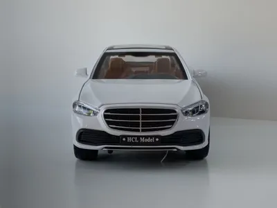 Модель Mercedes-Benz S-Class V223 1:24 1