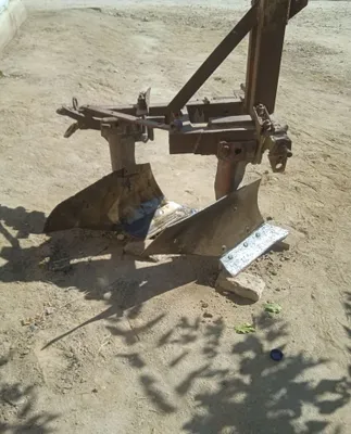 Traktor pulox sotiladi srochna sotiladi 1