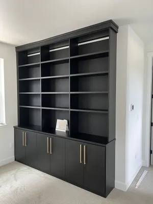 Витрины, шкафы, стеллажи, полки, мебель для магазинов 1