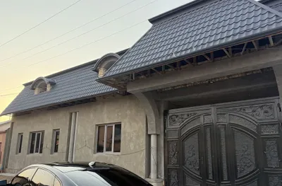 Продаётся дом в центре Янгиюля 1