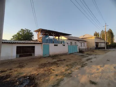 Yangibozor markazida 10 sotix 1