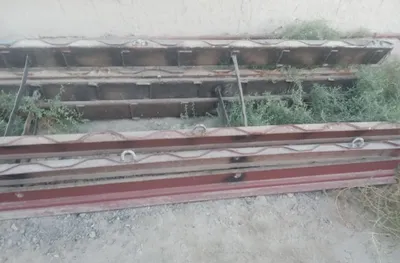 Temir bolorlar sotiladi narxi kelishilgan xolatda 1