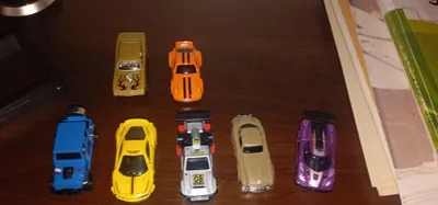 Игрушечные машинки Hot Wheels 1