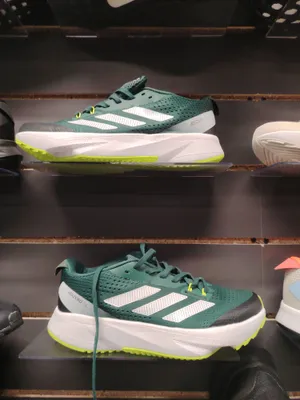 Кроссовки adidas