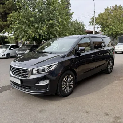 Kia Carnival 2018/19 Benzin 1