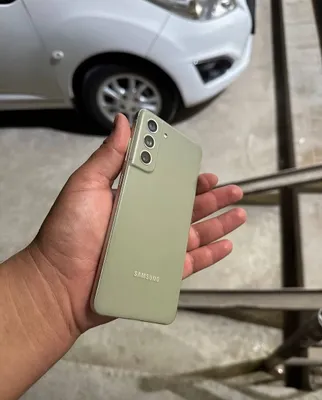 Samsung galaxy S 21 FE 5 G 1