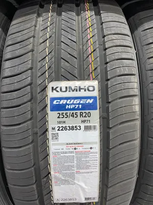 Kumho Crugen HP71 255/45R20