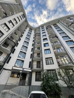 Продается 3 комнатная квартира евро ЖК China House 1