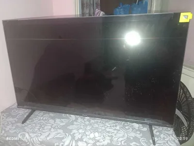 Телевизор Hisense 1