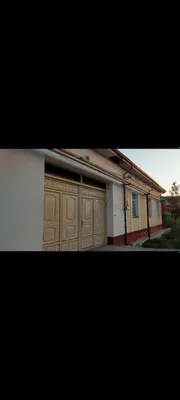 Котедж сотилади.