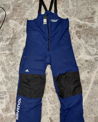 Оригинальные непромокаемые комбинезоны Adidas 1