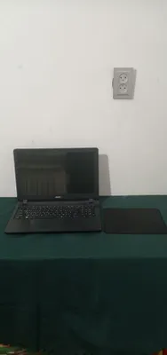 Ноутбук Acer с установленной Windows 1