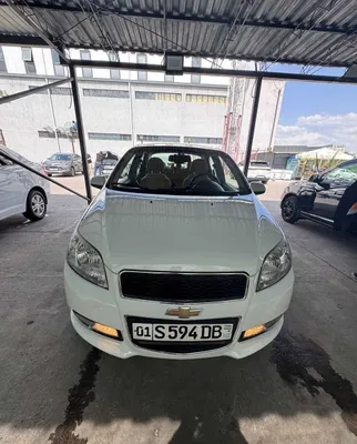 Oq rangli Nexia 3 LTZ avtomobili 1