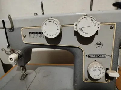 Продаётся швейная машина «Подольск 142» 1