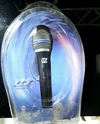 Микрофон j.t.s TX-8 отличного качества, также есть 6-метровый кабель 1