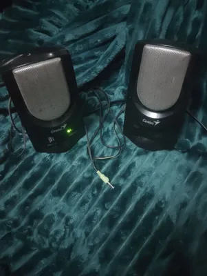 Это пара USB колонок. Это пара USB динамиков. 1