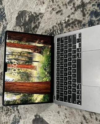 MacBook Air M2 8/256. 95% 112sikl 1