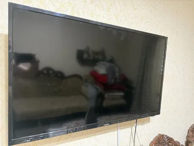 Телевизор б/у марки ROISON диагональ 42 1