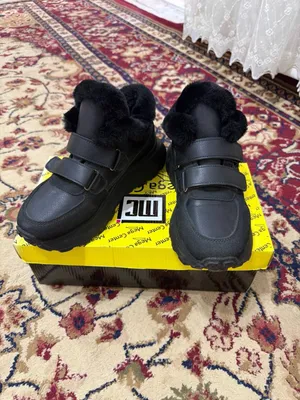 oyoqkiyim ayollaruchun 1