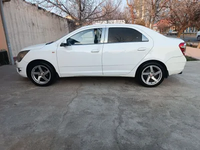 Диски Vossen с шинами, стиль «Паук», 215/55 R17, состояние хорошее 1