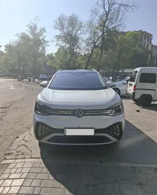 Volkswagen ID.6 Cross Pro 1