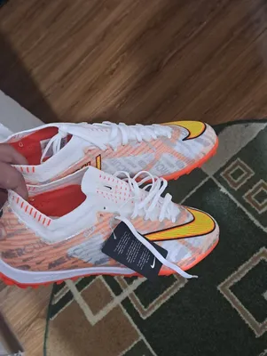 Футбольные бутсы Nike Mercurial 1
