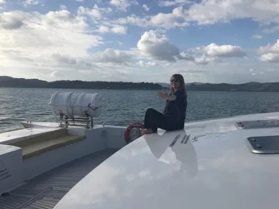 DEPILYATSIYA VA MASSAJ. SHAHAR MARKAZI 1