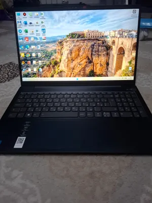 Продаётся ноутбук Lenovo. 1
