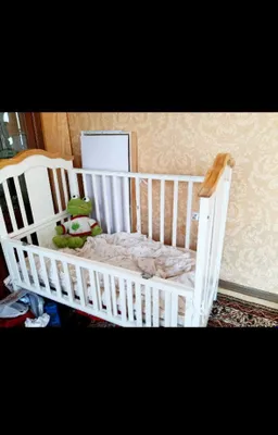Кровать