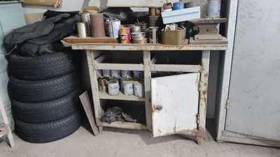 Sandalli metall stol