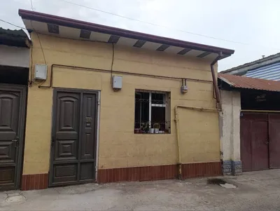 Продается 3 комнатный котедж 1