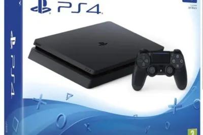PlayStation 4 Slim, 4 новые игры 1